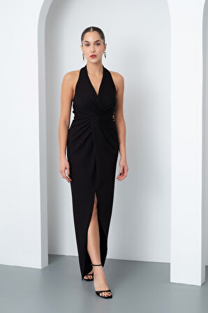 Kadın Siyah Halter Yaka Düğüm Detaylı Uzun Elbise