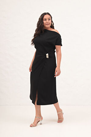Kadın Siyah Aksesuar Detay Midi Elbise