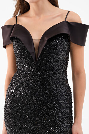 Kadın Siyah Kayık Yaka Yırtmaçlı Söz Nişan Nikah Abiye Elbise