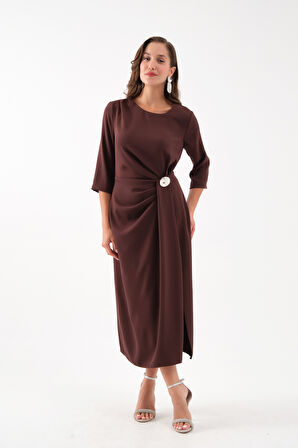 Kadın Kahverengi Aksesuar Detay Midi Elbise