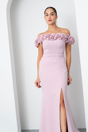 Kadın Pudra Çiçek Detay Yırtmaçlı Uzun Abiye Elbise