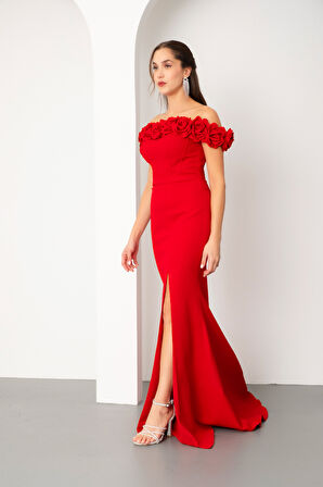 Kadın Kırmızı Çiçek Detay Yırtmaçlı Uzun Abiye Elbise