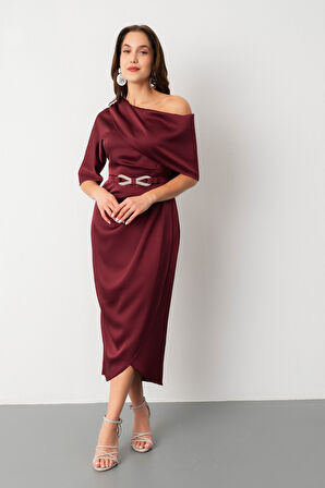 Kadın Bordo Tek Kol Kemerli Midi Elbise