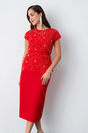 Kadın Kırmızı Dantelli Midi Abiye Elbise