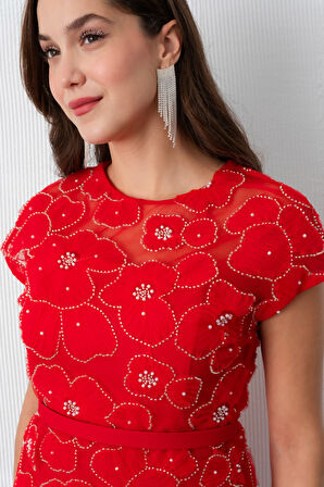 Kadın Kırmızı Dantelli Midi Abiye Elbise