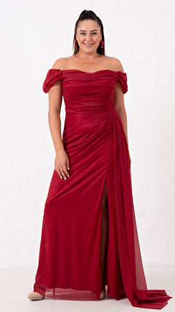 Kadın Bordo Kayık Yaka Drapeli Yırtmaçlı Uzun Simli Abiye Elbise