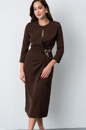 Kadın Kahverengi Aksesuar Detay Midi Elbise