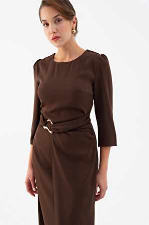 Kadın Kahverengi Bisiklet Yaka Aksesuar Detay Midi Davet Elbisesi