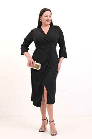 Kadın Siyah Kruvaze Yaka Boncuk İşlemeli Büyük Beden Midi Elbise