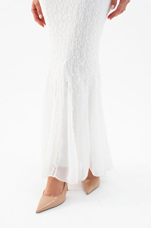 Kadın Beyaz Halter Yaka Uzun Dantel Elbise