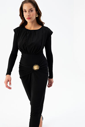 Kadın Siyah Büzgü Detaylı Uzun Kollu Elbise