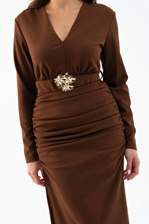 Kadın Kahverengi Kemerli Büzgü Detay Uzun Elbise