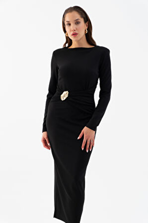 Kadın Siyah Vatkalı Bel Büzgülü Midi Elbise