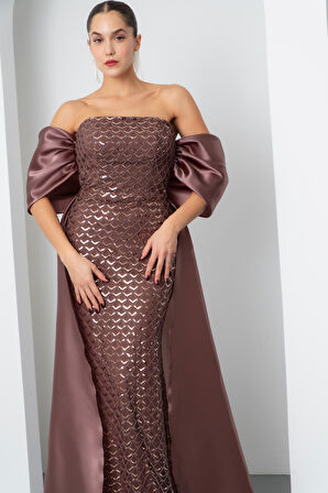 Kadın Kahverengi Straplez Boncuklu Saten Kuyruklu Uzun Abiye
