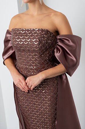 Kadın Kahverengi Straplez Boncuklu Saten Kuyruklu Uzun Abiye