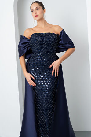 Kadın Lacivert Straplez Boncuklu Saten Kuyruklu Uzun Abiye