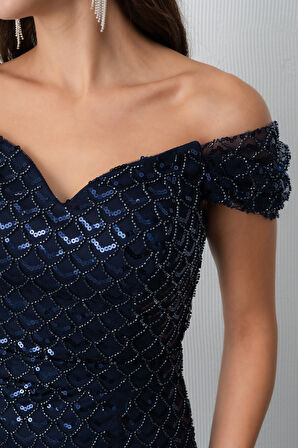 Kadın Lacivert Madonna Yaka Boncuklu Uzun Balık Abiye Elbise