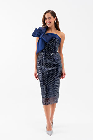 Kadın Lacivert Tek Omuz Boncuklu Midi Gece Elbisesi