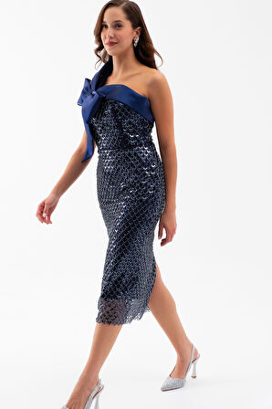 Kadın Lacivert Tek Omuz Boncuklu Midi Gece Elbisesi