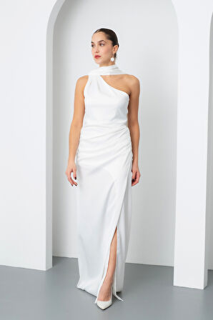 Kadın Beyaz Fular Yaka Yırtmaçlı Uzun Saten Abiye Elbise