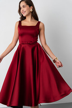 Kadın Bordo Kare Yaka Kemerli Midi Söz Nişan Elbisesi