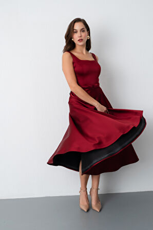 Kadın Bordo Kare Yaka Kemerli Midi Söz Nişan Elbisesi