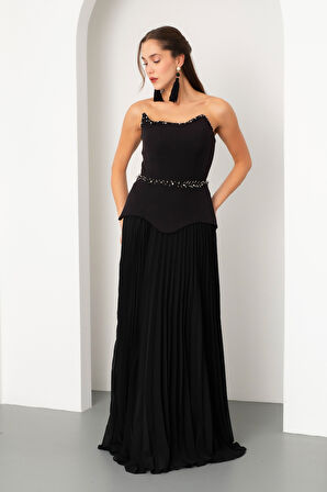 Kadın Siyah Straplez Yaka Taşlı Piliseli Uzun Abiye Elbise