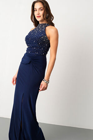 Kadın Lacivert Halter Yaka Taşlı Uzun Abiye Elbise