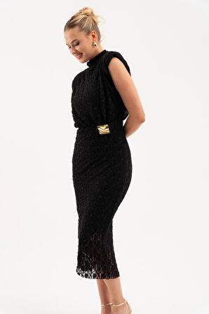 Kadın Siyah Gold Broşlu Dantel Elbise