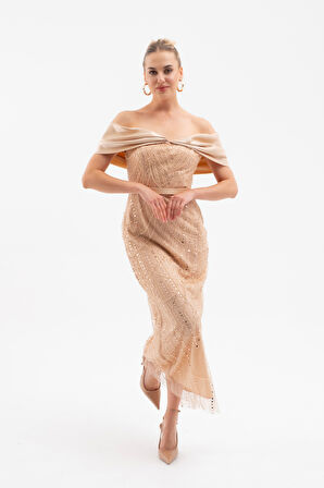 Kadın Bej Kayık Yaka Midi Boncuklu Abiye Elbise