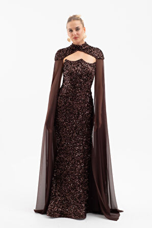 Kadın Kahverengi Tül Pelerinli Straplez Uzun Pullu Abiye Elbise