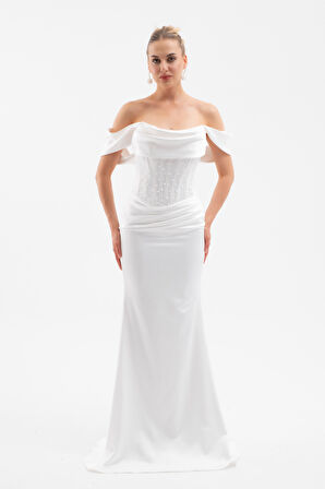 Kadın Beyaz Kayık Yaka Boncuklu Uzun Saten Abiye Elbise