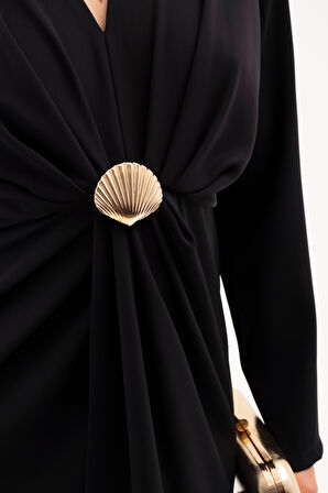 Kadın Lacivert İstiridye Aksesuarlı Uzun Kol Elbise