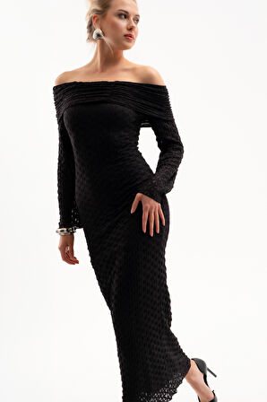 Kadın Siyah Açık Omuz Uzun Dantel Elbise