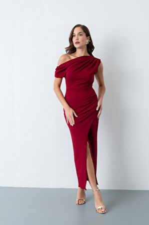 Kadın Bordo Omuz Dekolteli Midi Davet Elbisesi