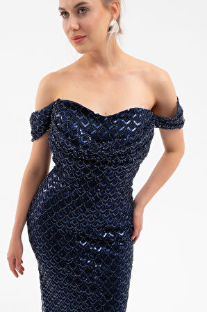 Kadın Lacivert Madonna Yaka Boncuklu Uzun Abiye Elbise