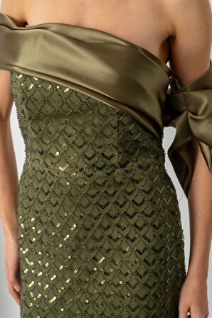 Kadın Haki Yaka Detay Boncuklu Uzun Abiye Elbise