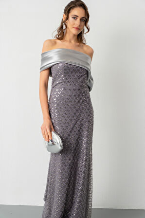 Kadın Gri Yaka Detay Boncuklu Uzun Abiye Elbise