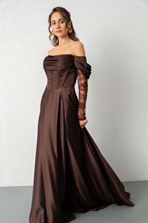 Kadın Kahverengi Dantel Detaylı Uzun Saten Abiye Elbise