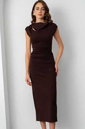 Kadın Kahverengi Yaka Detay Midi Davet Elbisesi
