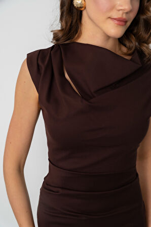 Kadın Kahverengi Yaka Detay Midi Davet Elbisesi