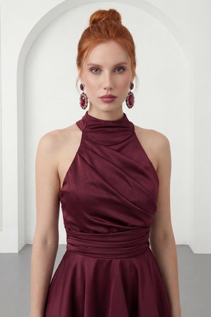 Kadın Bordo Halter Yaka Saten Mini Mezuniyet Abiye Elbise