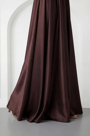 Kadın Kahverengi Kayık Yaka Taşlı Uzun Söz Nişan Nikah Abiye Elbise