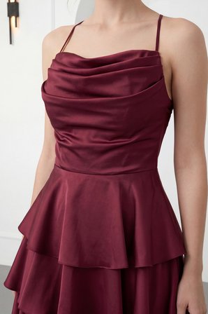 Kadın Bordo İnce Askılı Degaje Yaka Mini Saten Mezuniyet Abiye Elbise