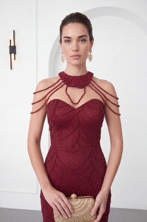 Kadın Bordo Yaka Detay Boncuklu Uzun Abiye Elbise