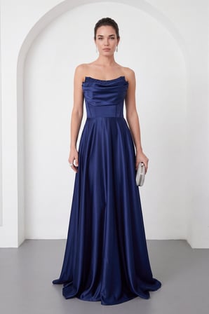 Kadın Lacivert Straplez Taş İşlemeli Uzun Abiye Elbise