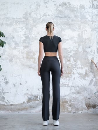 Siyah Boru Paça Yandan Cepli Spor Tayt