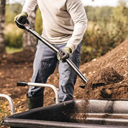 Fiskars 1066711 Ergonomik Pro Dar Ağızlı Ağır İş Küreği