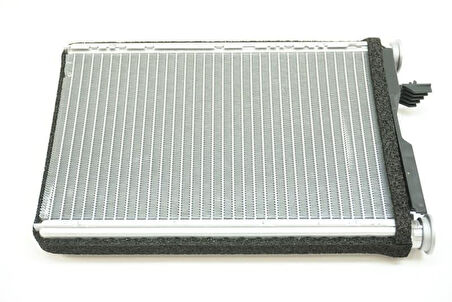 KALORİFER RADYATÖRÜ E87/E90 64119128953