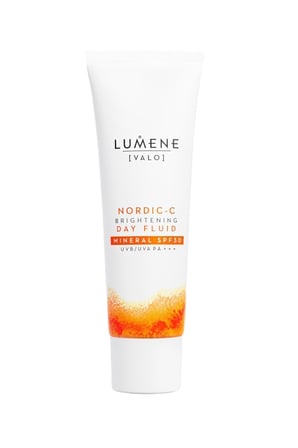 Nordic C SPF30 Mineral Filtreli Aydınlatıcı Güneş Koruyucu 50 ml